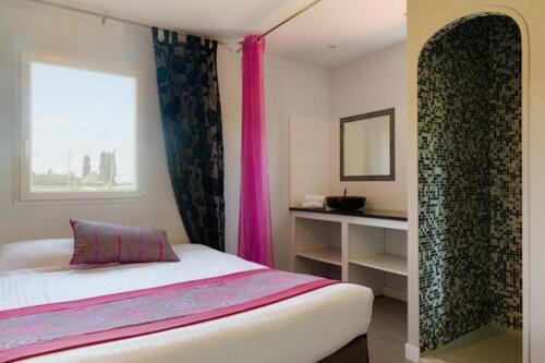 The Originals Boutique, Hotel Les Quatre Salines, Le Mont Saint-Michel Sud روز سور كوسنون المظهر الخارجي الصورة